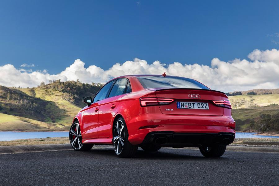  Audi RS3 Sedan (8V) 2017 года  (AU) (фото 8 из 37)